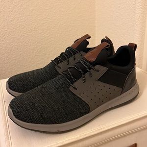 Sketchers Mens Size 12 Sneakers